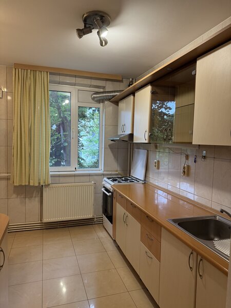 Drumul Taberei, Valea Argesului, Apartament 3 camere de inchiriat