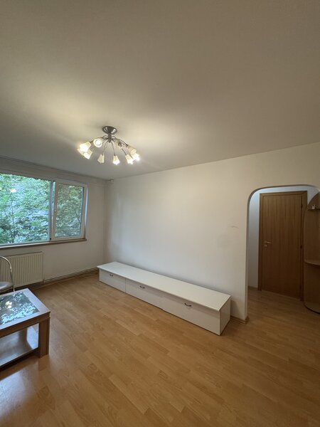 Drumul Taberei, Valea Argesului, Apartament 3 camere de inchiriat